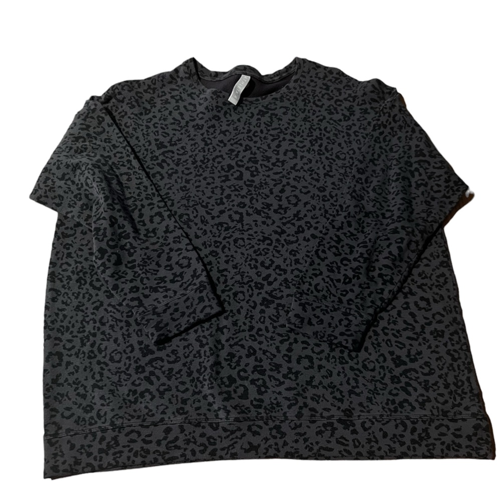 Athlete fleece pullover